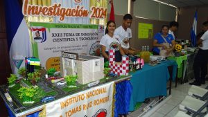 XIII Feria Nacional de Innovación Científica y Tecnológica con estudiantes de Secundaria