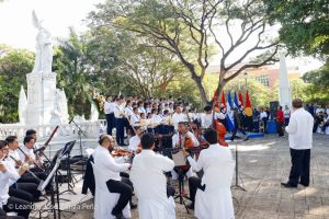 Dedican Serenata a Rubén Darío en su 158 Aniversario de Natalicio